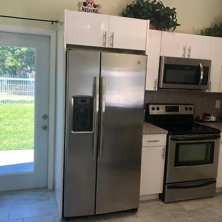 Your House In Miami Exterior photo